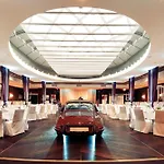 Maximilian’s Hotel