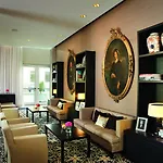 Hotel Maximilian’s