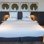 Hotel Maximilian’s
