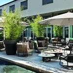Maximilian's Hotel