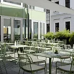 Hotel Maximilian's