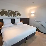 Hotel Maximilian's