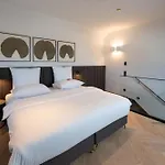 Maximilian's Hotel 5*