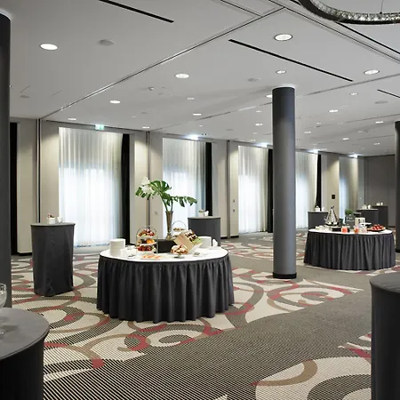 Maximilian's Hotel