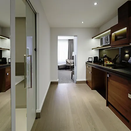 Maximilian’s Hotel