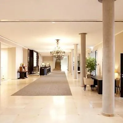 Maximilian's 5* Аугсбург